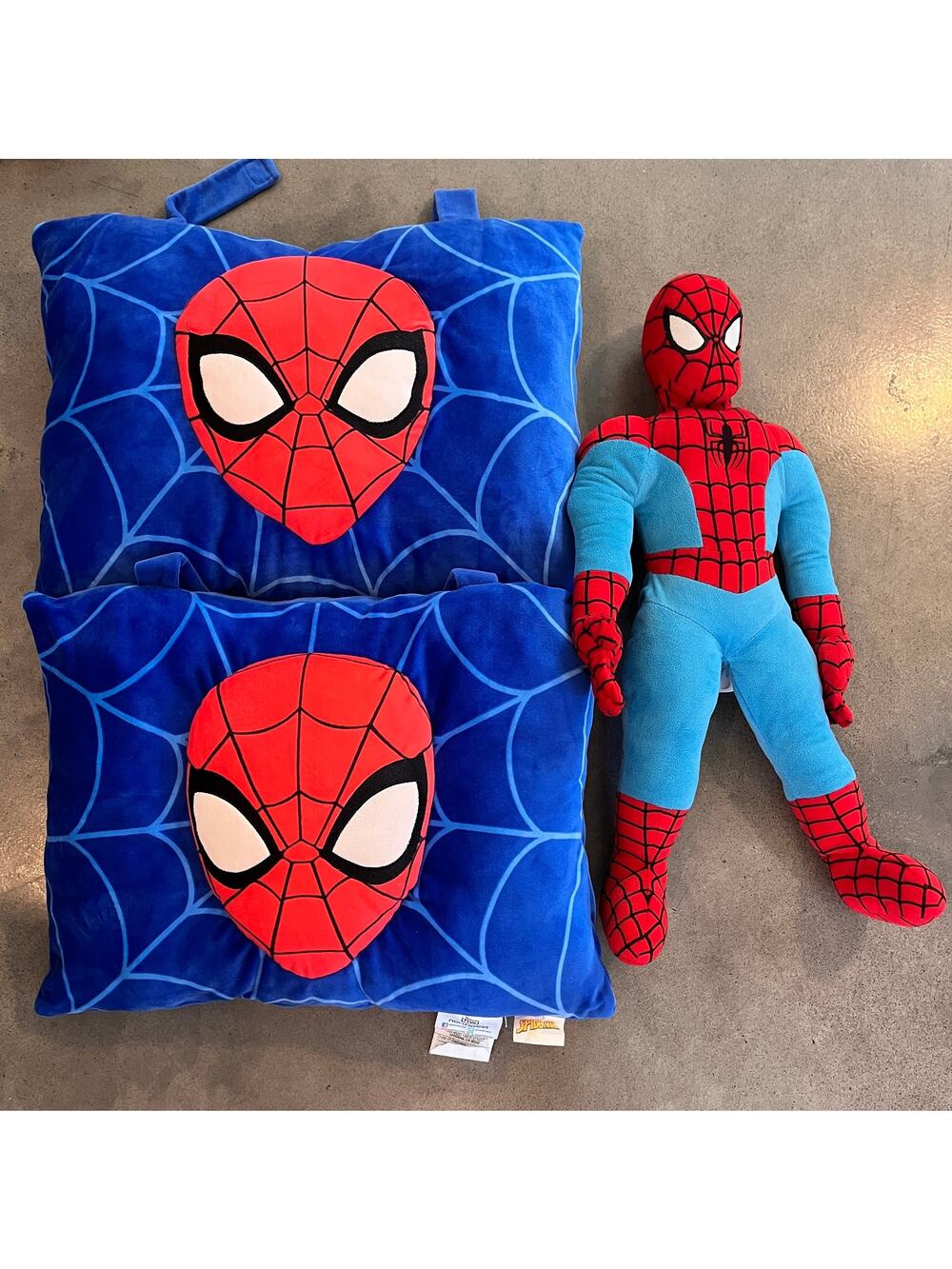 Marvel Spiderman 2 blue red pillow bedding and plush bed set